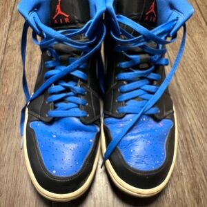 Nike Air Jordan 1 Retro Mid Royal Paint Splatter Blue